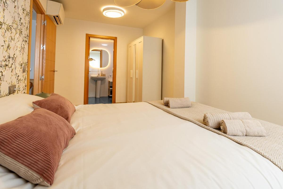 Teatro Suites Malaga City Flat Экстерьер фото